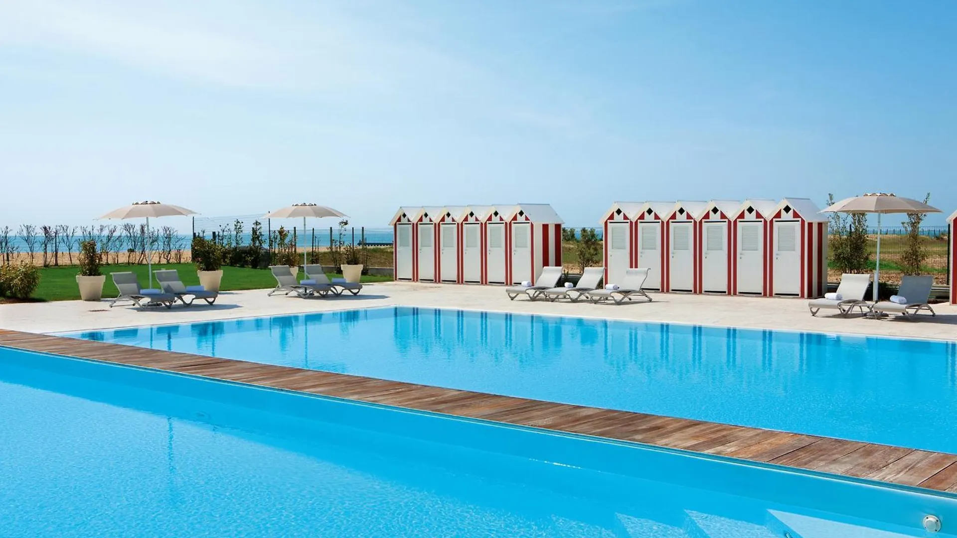 Adriatic Palace Hotel contacts