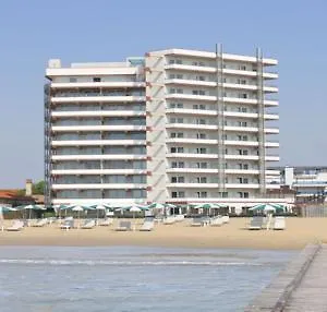 Adriatic Palace Hotel Lido di Jesolo 4*,  Italy